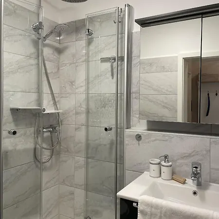 Luxus Kaminzeit شقة